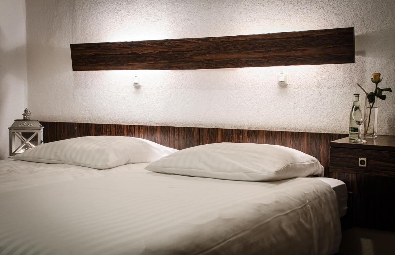 Haus Mecklenburg Hotel Pension Бад Залцуфлен Екстериор снимка
