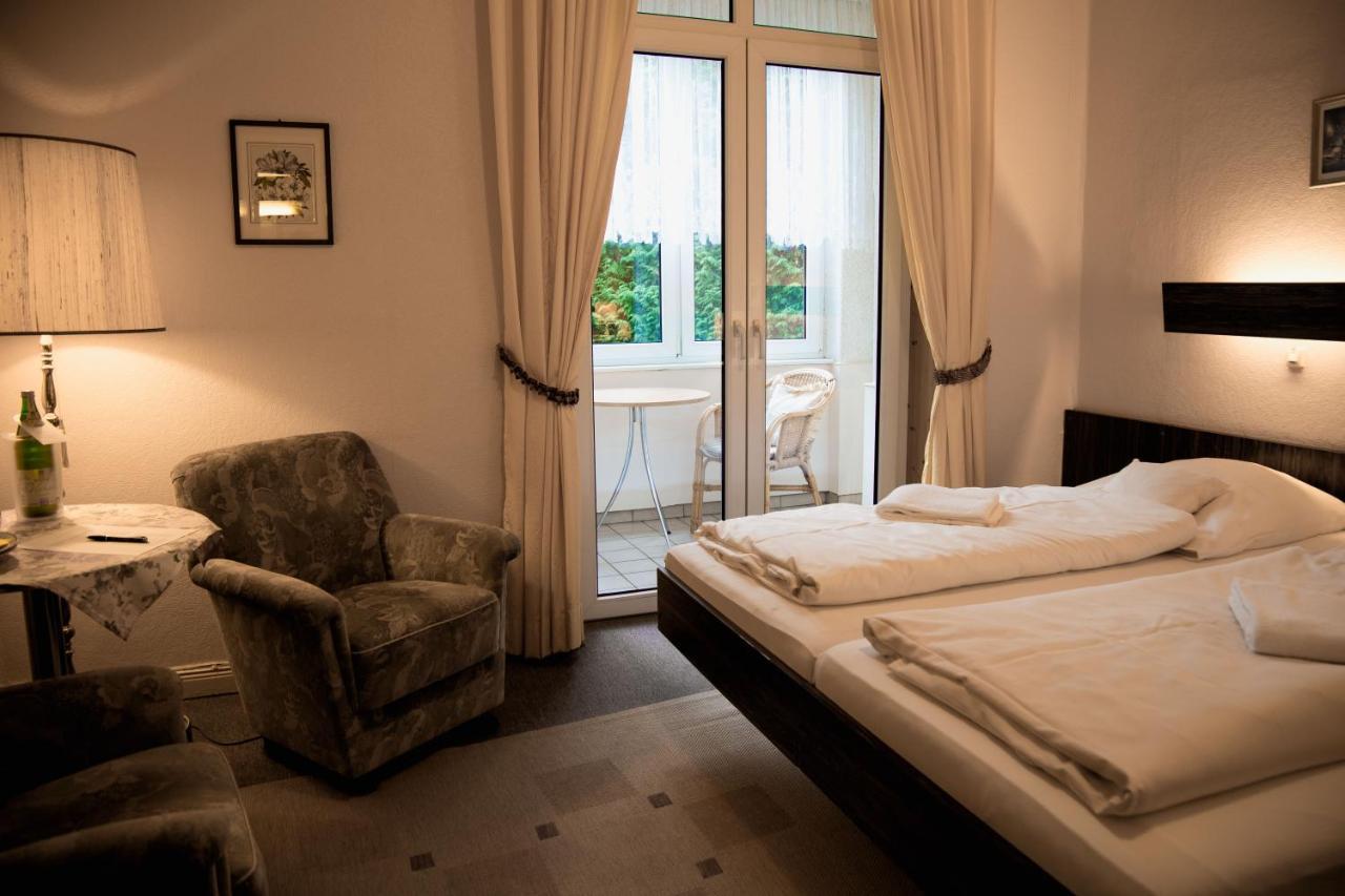 Haus Mecklenburg Hotel Pension Бад Залцуфлен Екстериор снимка