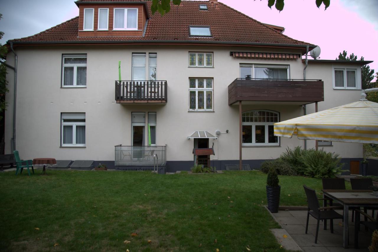 Haus Mecklenburg Hotel Pension Бад Залцуфлен Екстериор снимка