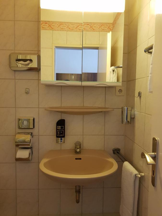 Haus Mecklenburg Hotel Pension Бад Залцуфлен Екстериор снимка